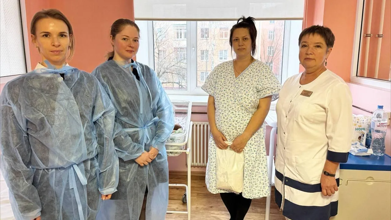 В Подольском округе рожениц поздравили с Днем матери