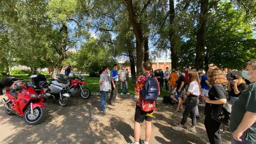Воспитанники эколагеря Балашихи посидели за рулем трассовых мотоциклов