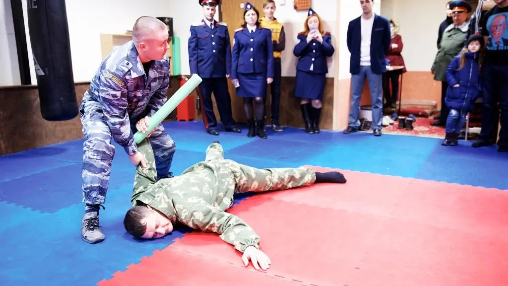 Бесплатные курсы самообороны проведут для молодежи Дзержинского