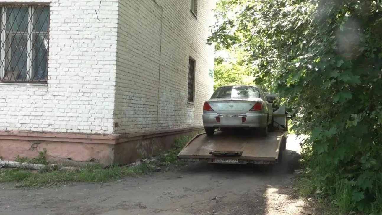 В Солнечногорске эвакуировали авто должника за ЖКУ