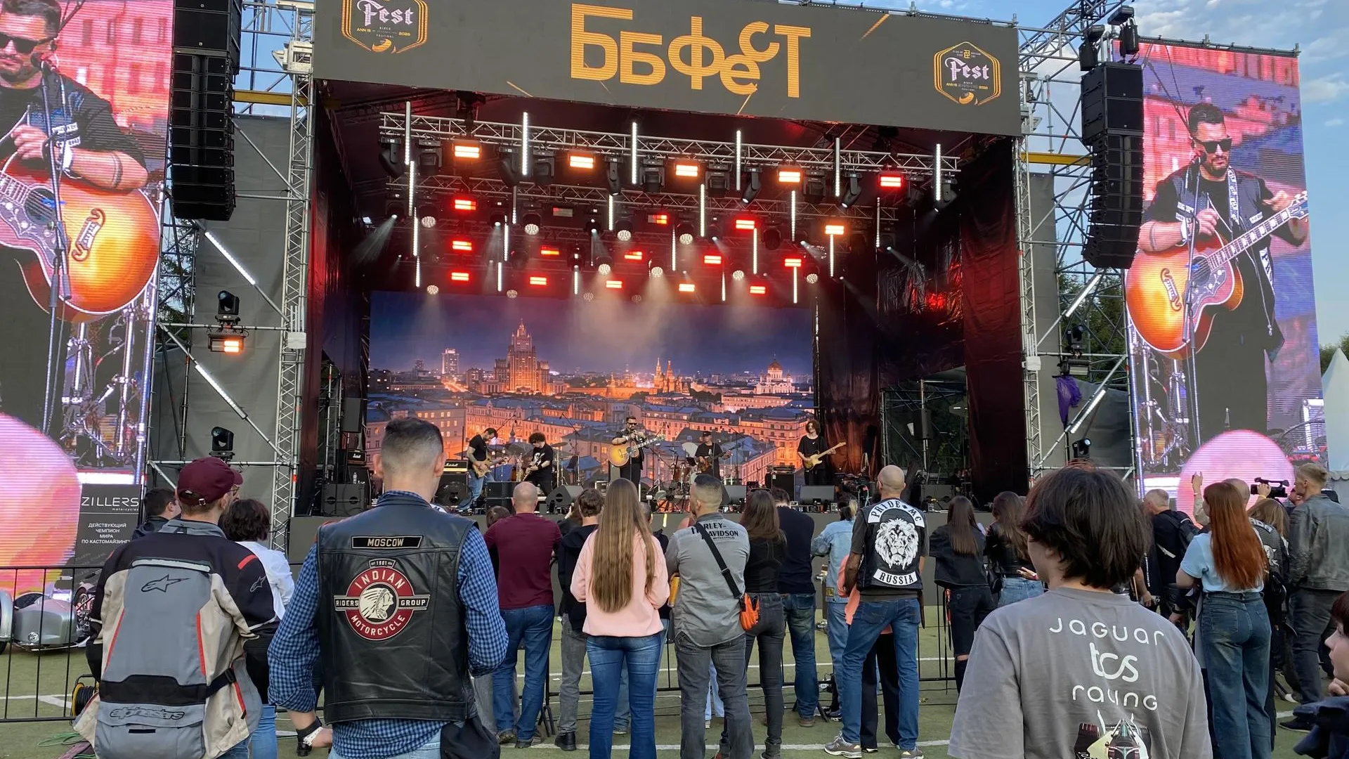 Более 10 тыс человек посетили юбилейный мотофестиваль Biker Brothers Festival в Домодедове