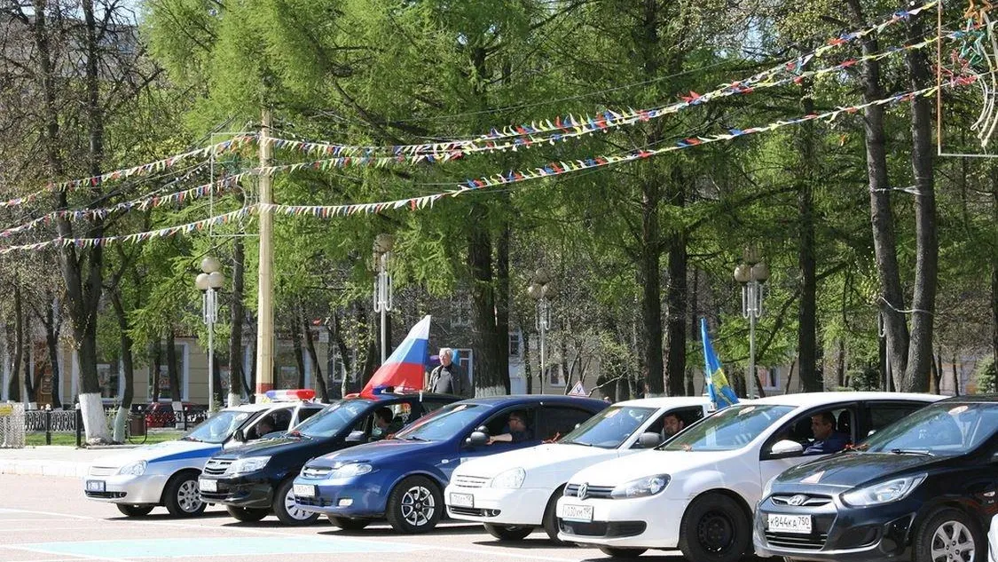 Посвященный Победе в ВОВ автопробег стартовал в парке «Патриот» в Подмосковье