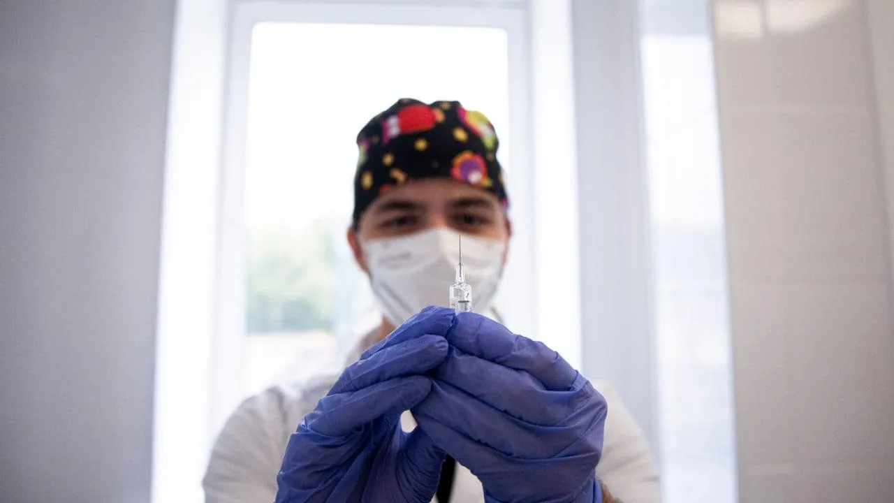 1,1 млн жителей Подмосковья пригласила робот Светлана на вакцинацию от гриппа