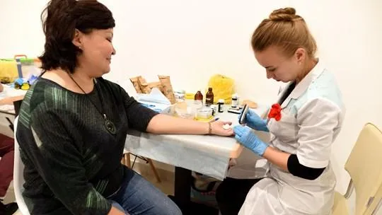 Все желающие прошли медобследование и привились от гриппа в ТЦ Балашихи