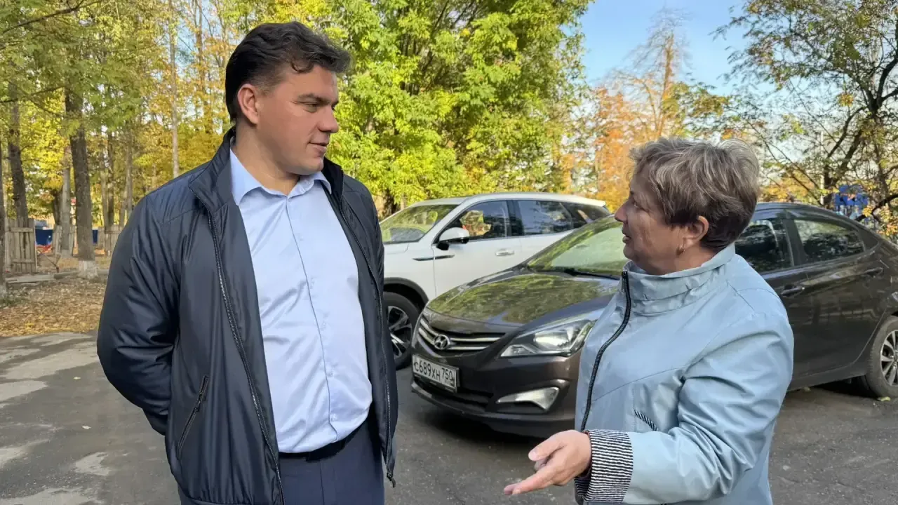 Глава Можайского округа проверил выполнение поручений в Уваровке