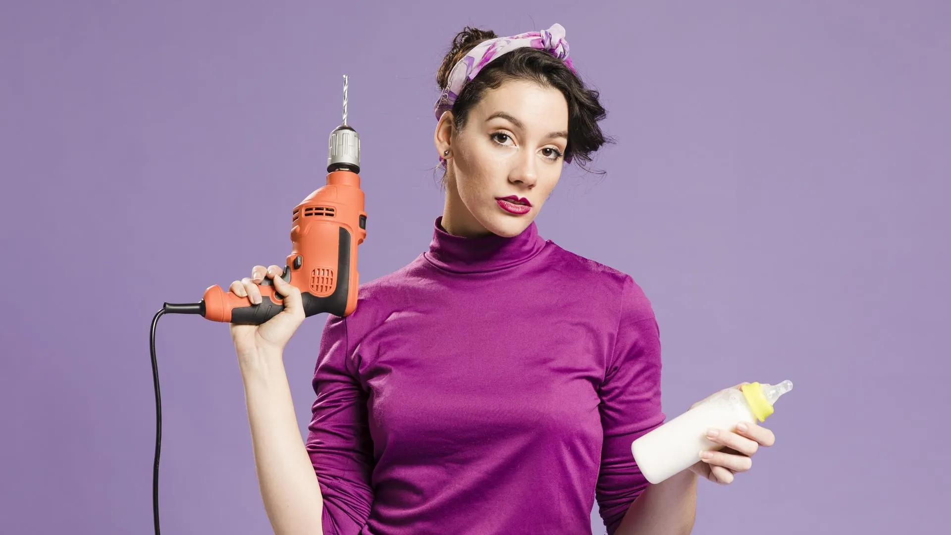 Чего не хотят женщины: топ-8 самых дурацких подарков на 8 Марта