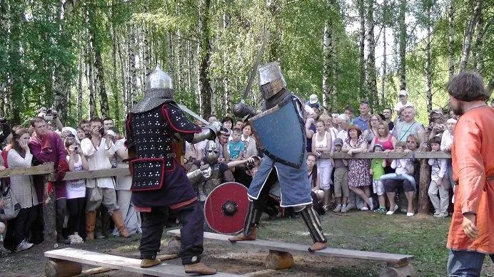 Около 80 человек посетили «Рыцарский турнир» в усадьбе «Остафьево» под Подольском
