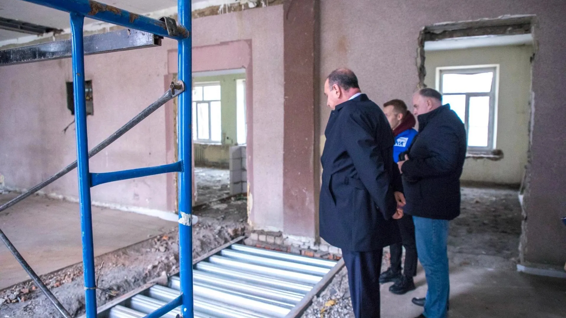 В городской поликлинике Щелкова приступили к отделочным работам