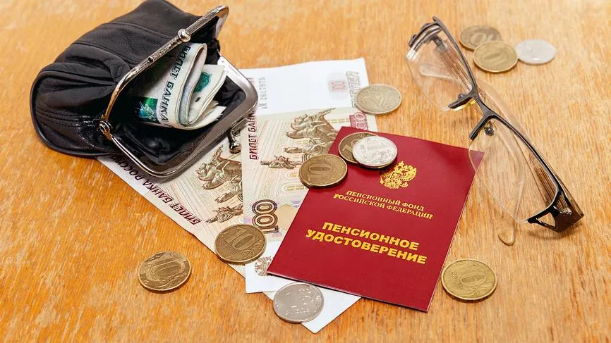 В Госдуму внесут законопроект, позволяющий передавать родителям пенсионные баллы