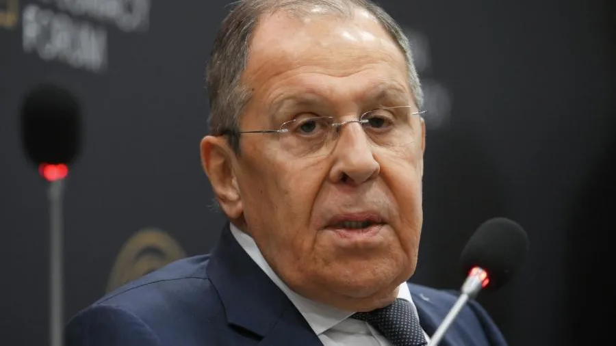 Лавров: удар по Сумам произошел во время «сходки» ВСУ с западными коллегами