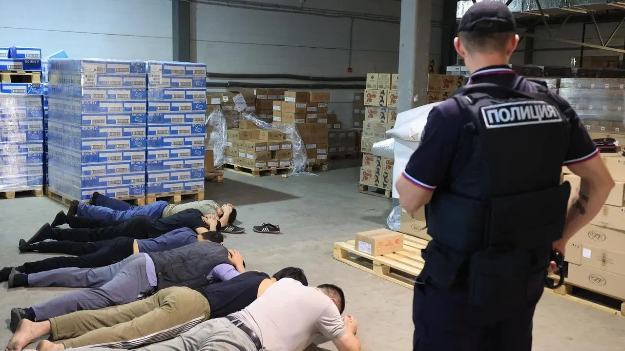 Рейд по выявлению незаконных мигрантов провели в Дзержинском