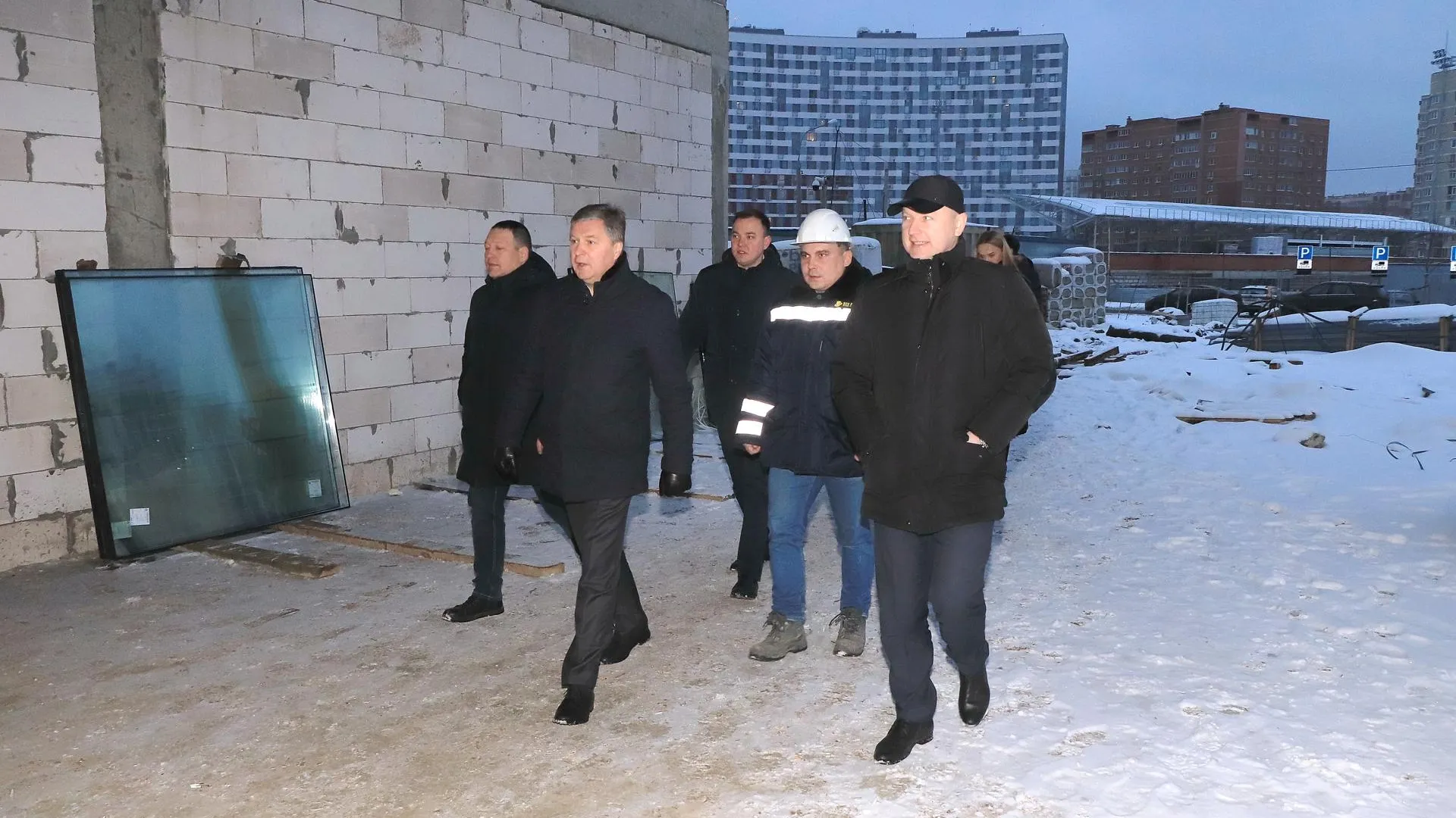 Власти Мытищ могут расторгнуть контракт с подрядчиком на строительство новой школы