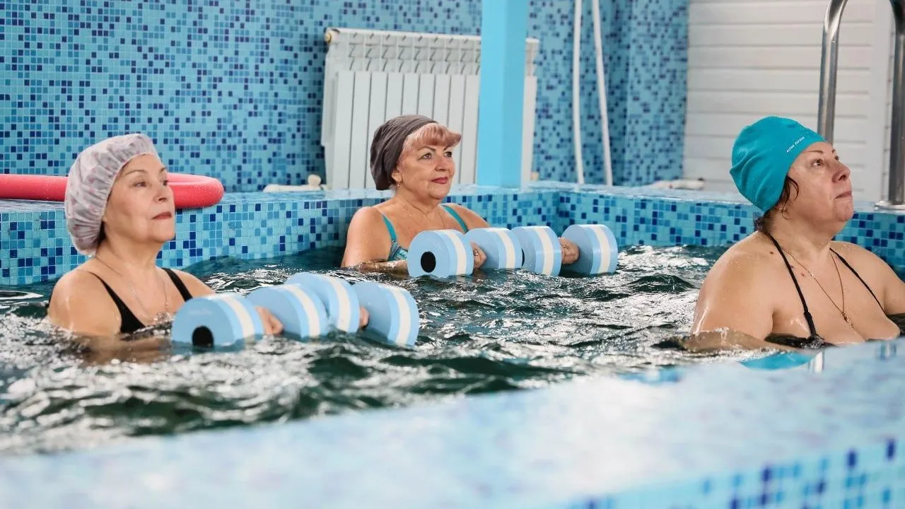 В Ликино-Дулеве открылся обновленный бассейн для проекта «Активное долголетие»