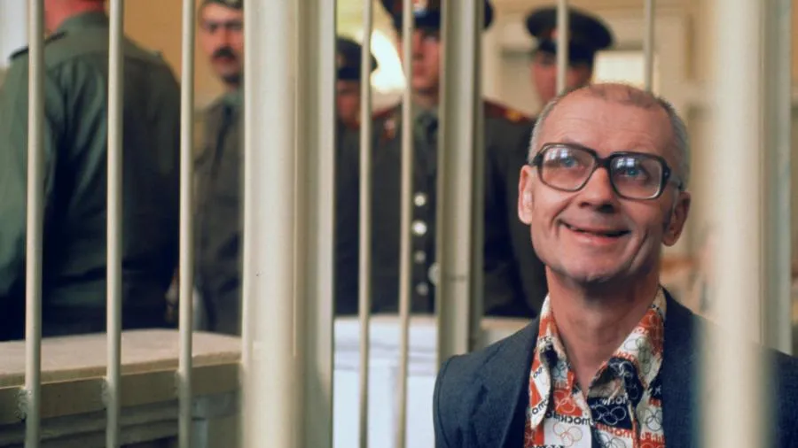 Маньяк Чикатило: безжалостный душегуб и «жертва трудного детства»
