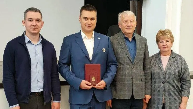 Юристу института в Солнечногорске вручили награду Московской области