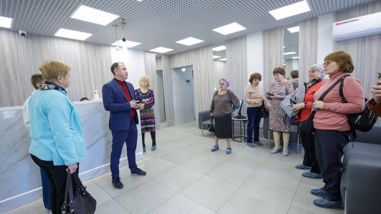 Долголетам Подольска рассказали о возможности льготного зубопротезирования