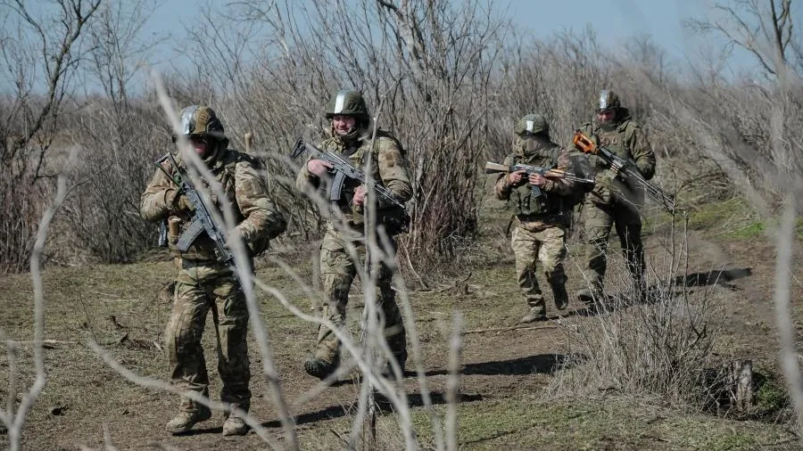 Штурмовик-пулеметчик Отец рассказал об освобождении Новомихайловки в ДНР
