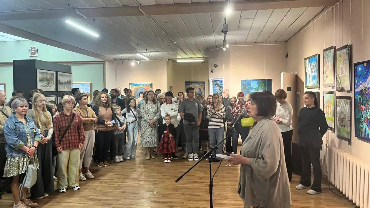 В Музейно-выставочном центре Серпухова состоялось торжественное открытие выставки «Осенний вернисаж»
