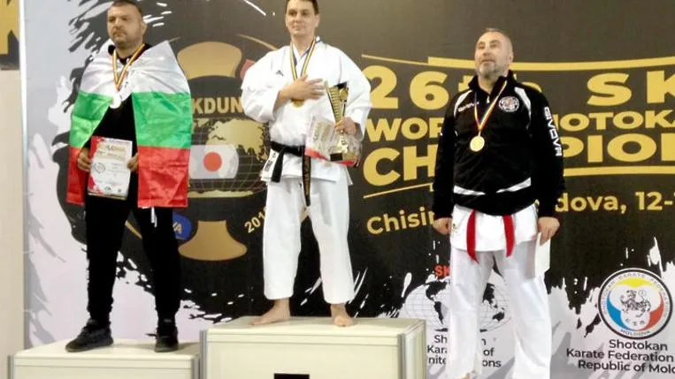 Учитель школы Балашихи выступит на чемпионате Европы по карате в Македонии