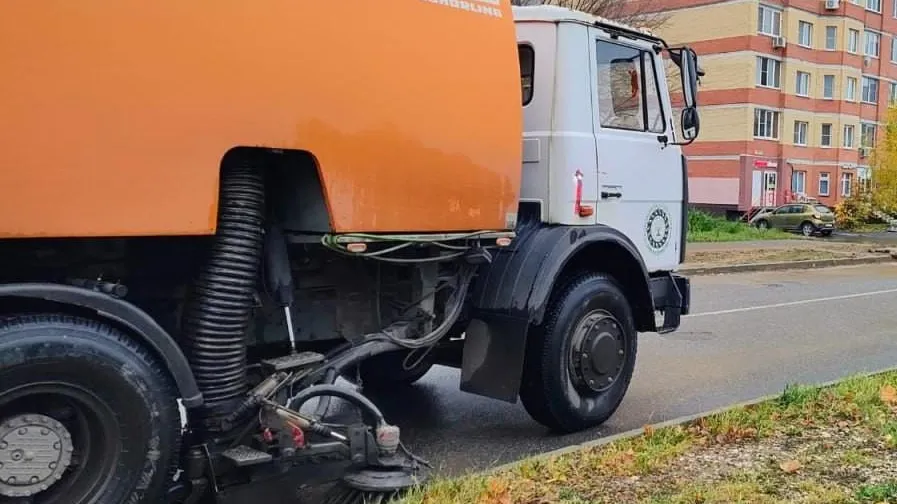 В Электростали устранили около 600 кв м ям за неделю