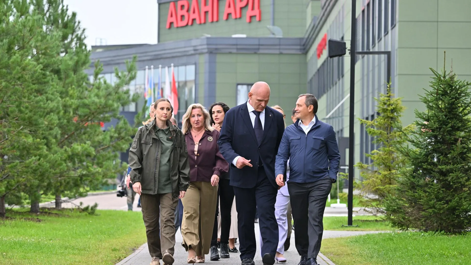 «Единая Россия» и центр «Авангард» подписали соглашение в рамках проекта «Выбор сильных»