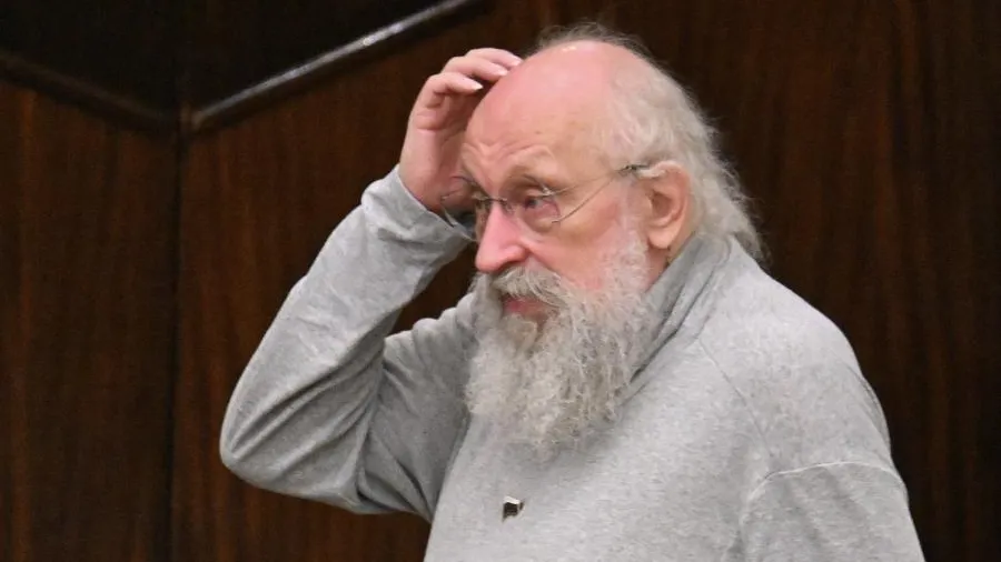 «Праздновать нечего»: Вассерман рассказал о своем отношении ко Дню холостяка