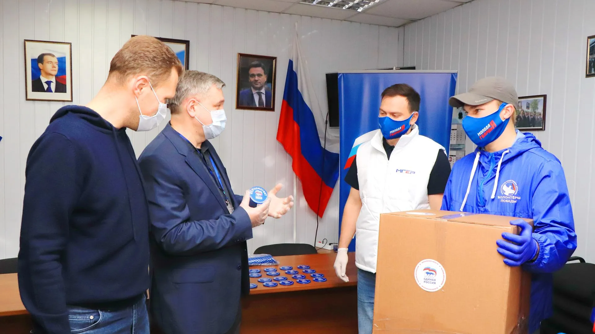 Более 1,5 тыс заявок от жителей обработали волонтеры Мытищ за время пандемии