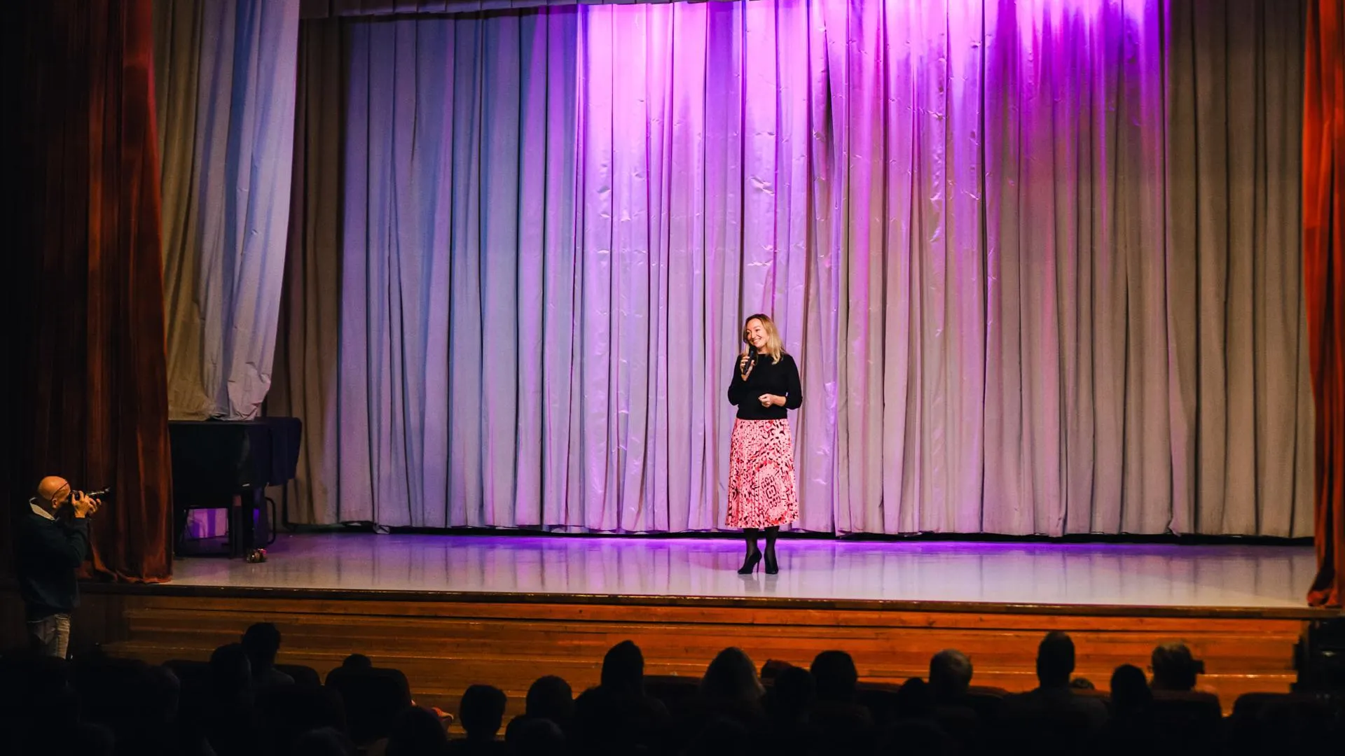 В Химках прошел концерт ко Дню матери в Центральной детской школе искусств