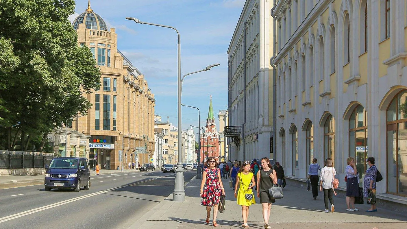 Синоптики рассказали, что россиян ждет «малиновое» лето