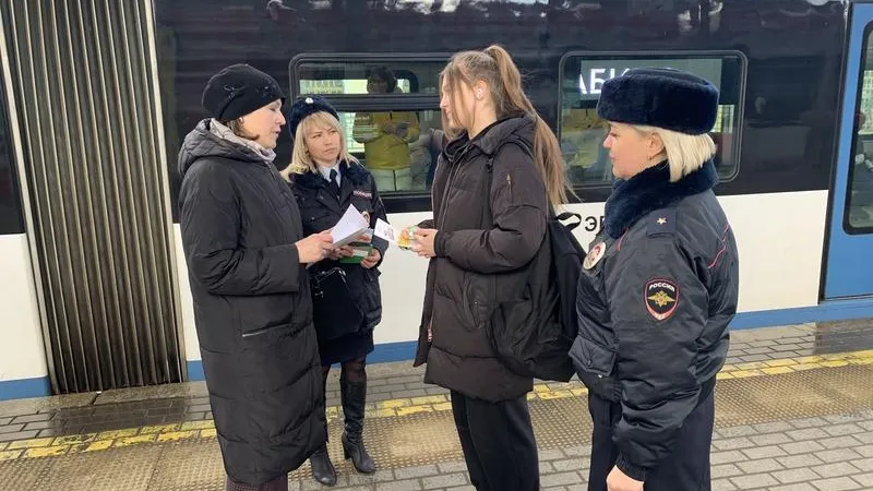 Юным жителям Подольска напомнили правила поведения на транспорте