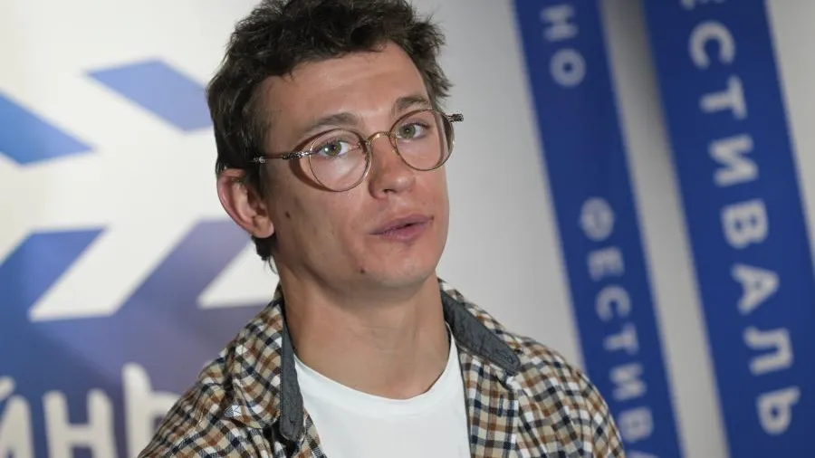 Стал известен размер гонорара Кологривого за роль в сериале «Слово пацана»