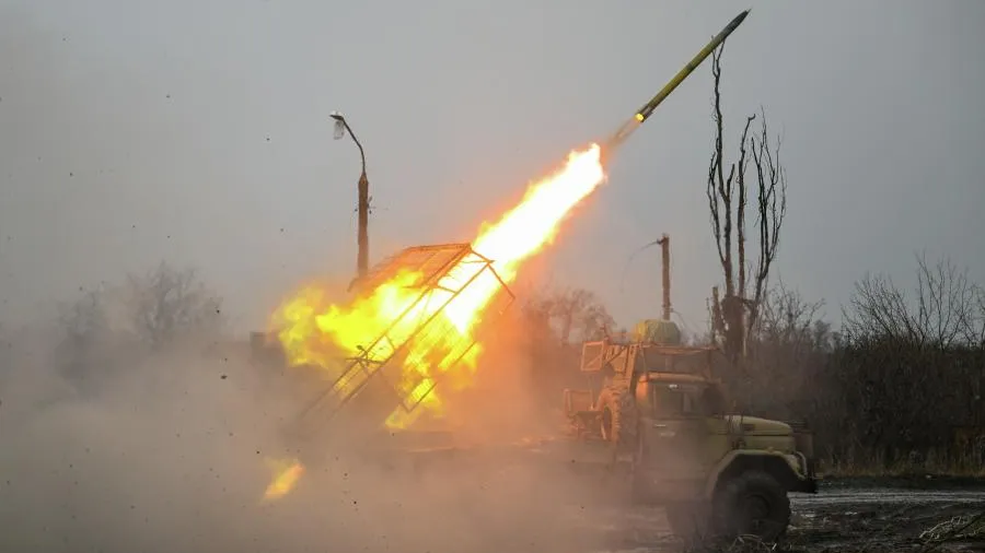 Опубликованы кадры из освобожденной Новоалександровки в Днепропетровской области