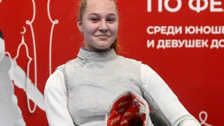 Спортсменки из Подмосковья завоевали 2 медали на первенстве РФ по фехтованию