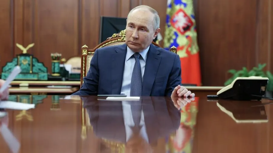 Путин выразил соболезнования иранцам в связи с гибелью президента Раиси