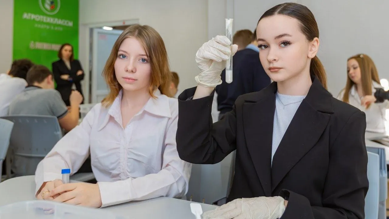 Школьников Подмосковья пригласили на конкурс «АгроНТРИ-2026»