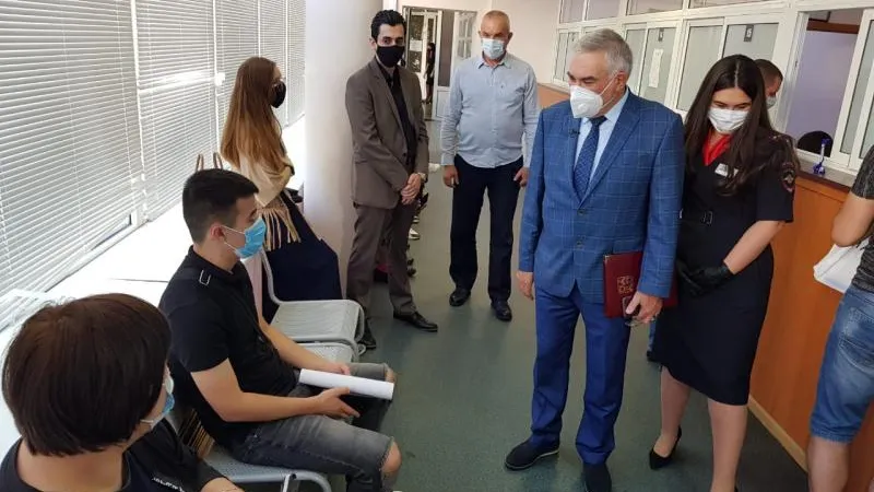 Общественникам рассказали о работе миграционных пунктов в Балашихе
