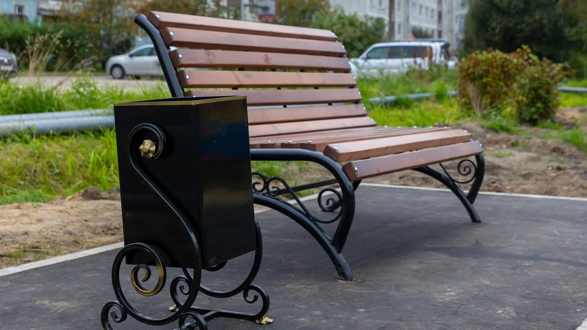 В поселке Орехово-Зуева завершилось благоустройство сквера