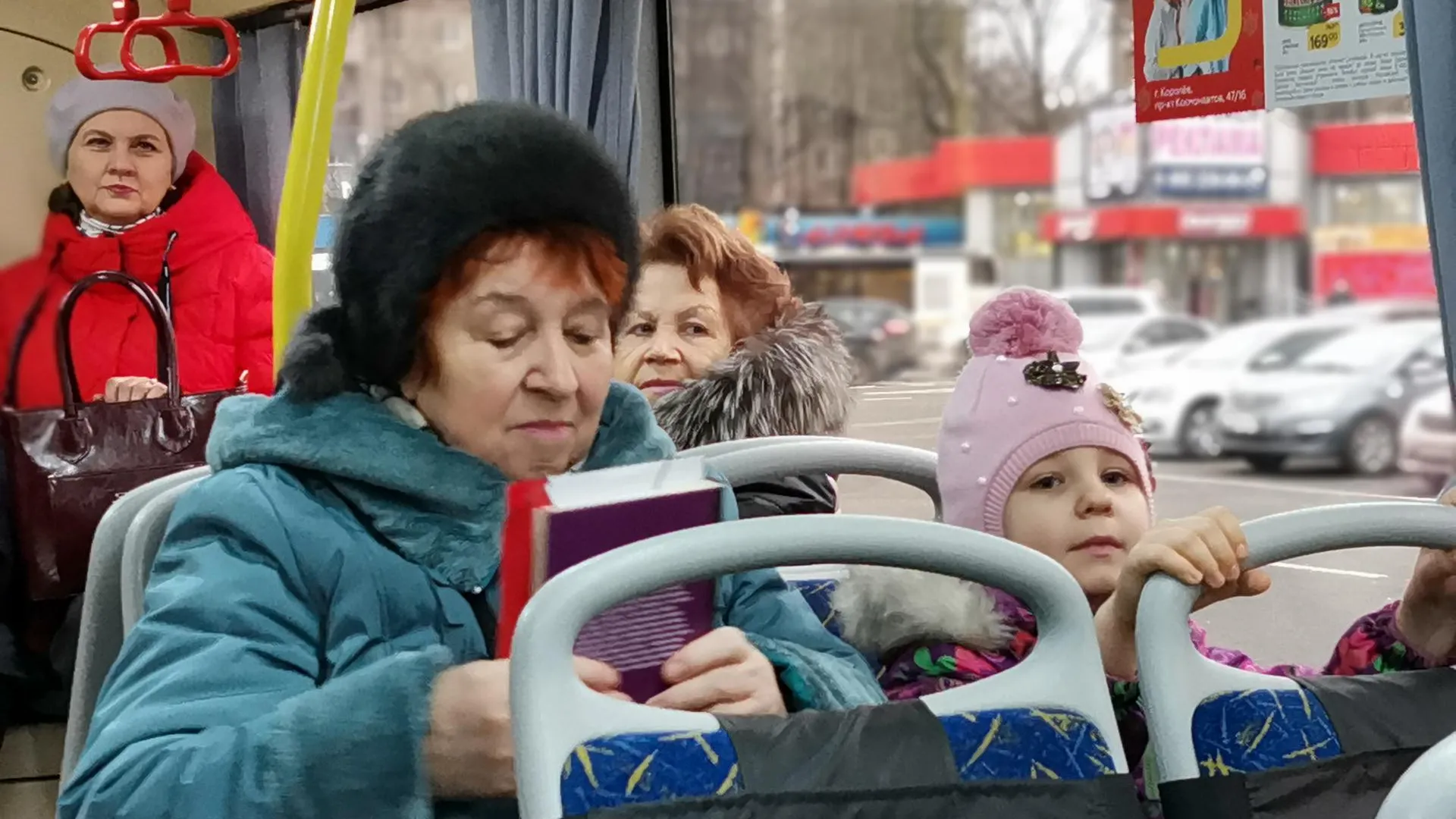 Бесплатный проезд для женщин на 8 Марта может стать традицией в Подмосковье