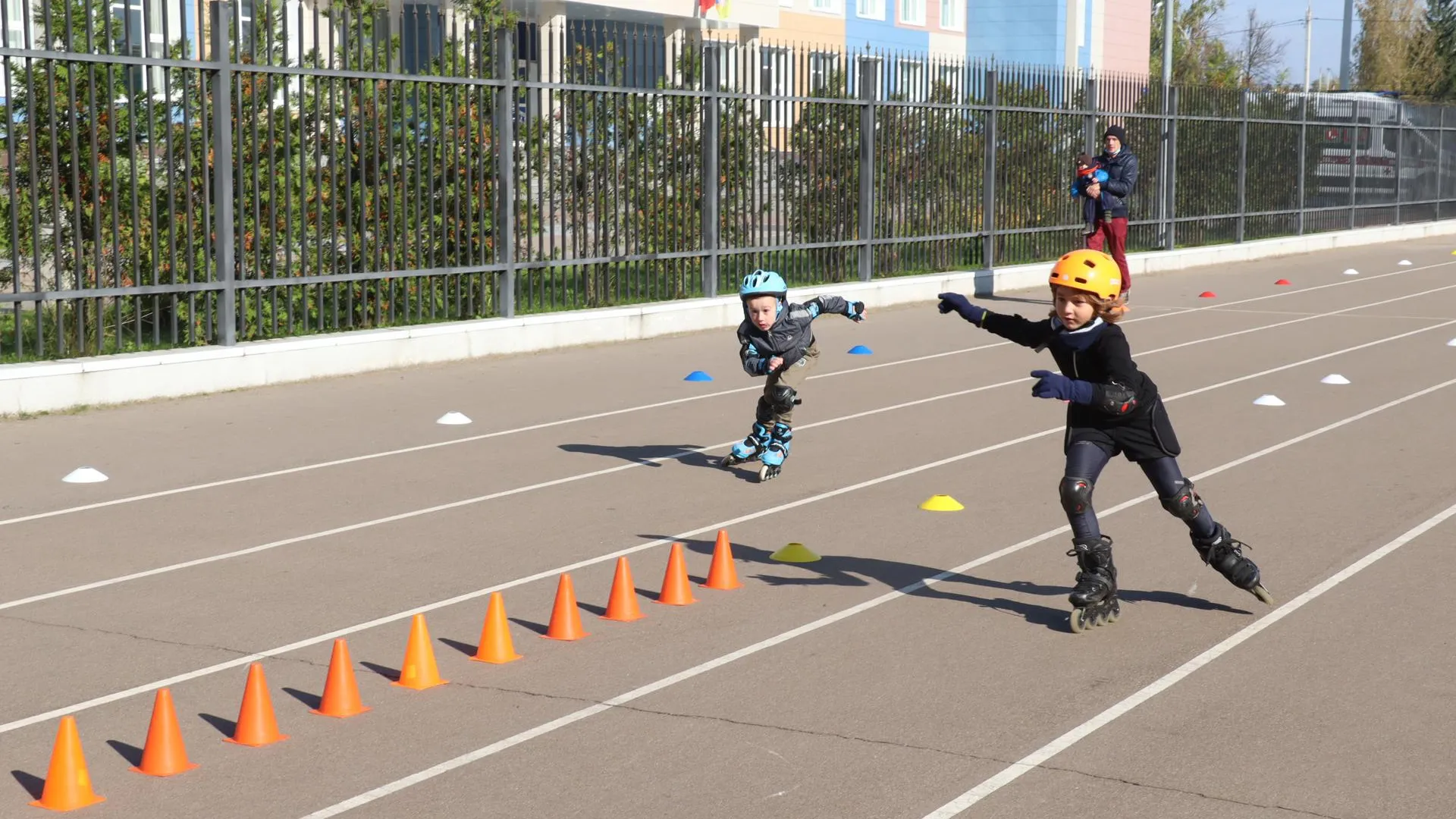 Детские соревнования по спринту на роликах впервые провели в Домодедове