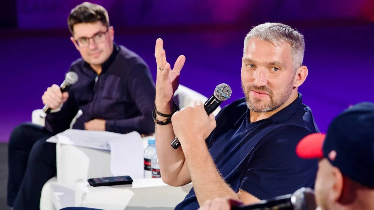 В Подмосковье определили победителя первого киберхоккейного турнира «Кибер ОВИ»