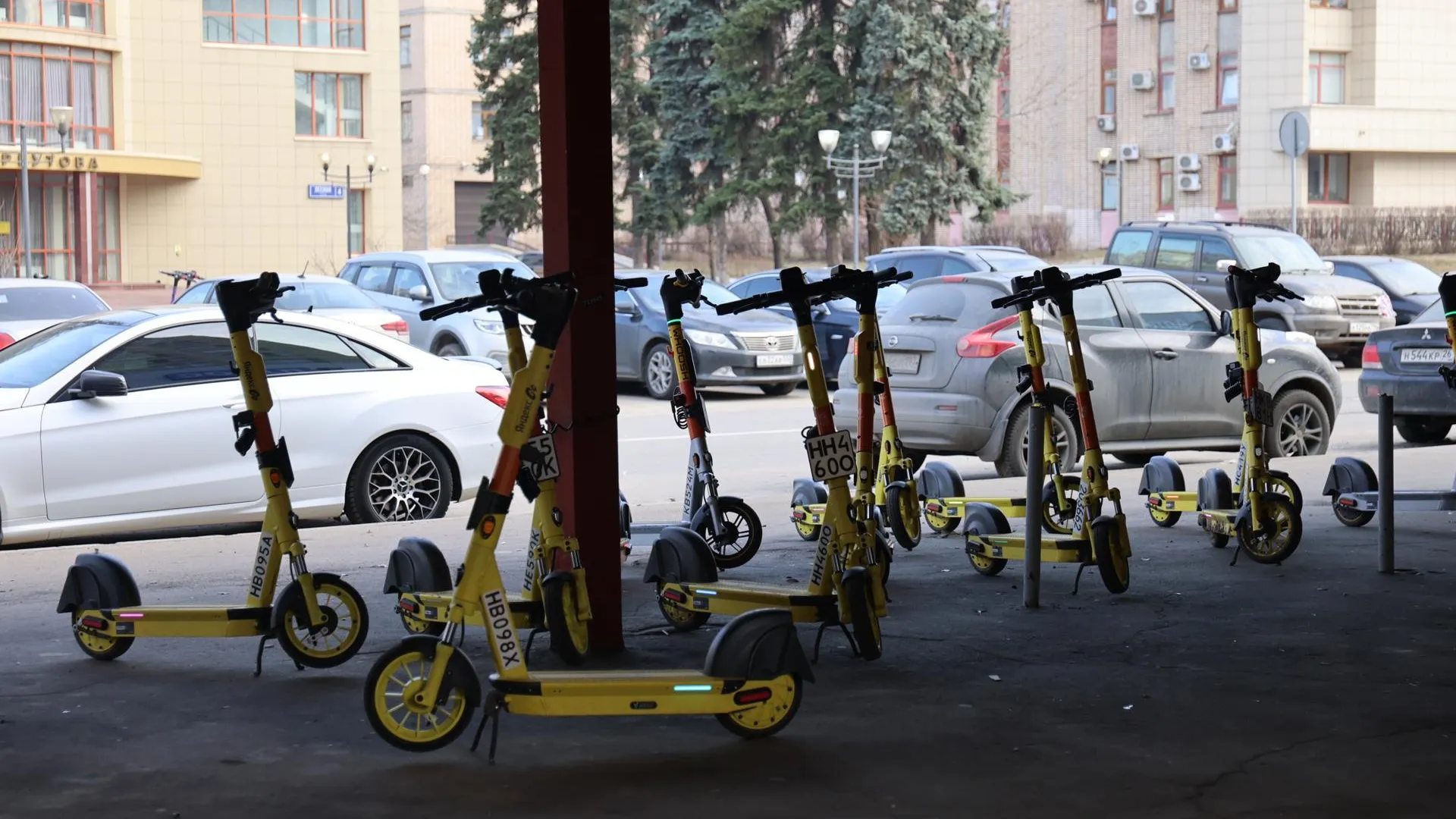В Реутове за самокатчиками будут наблюдать видеокамеры