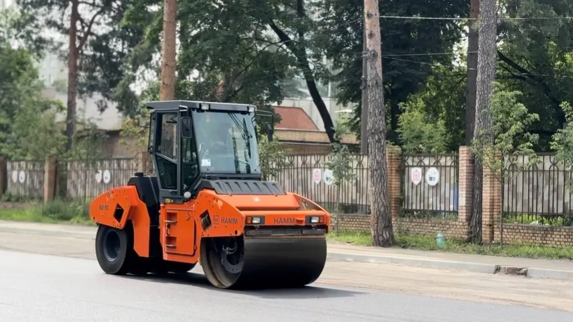 В Жуковском на улице Семашко выполнили укладку асфальта