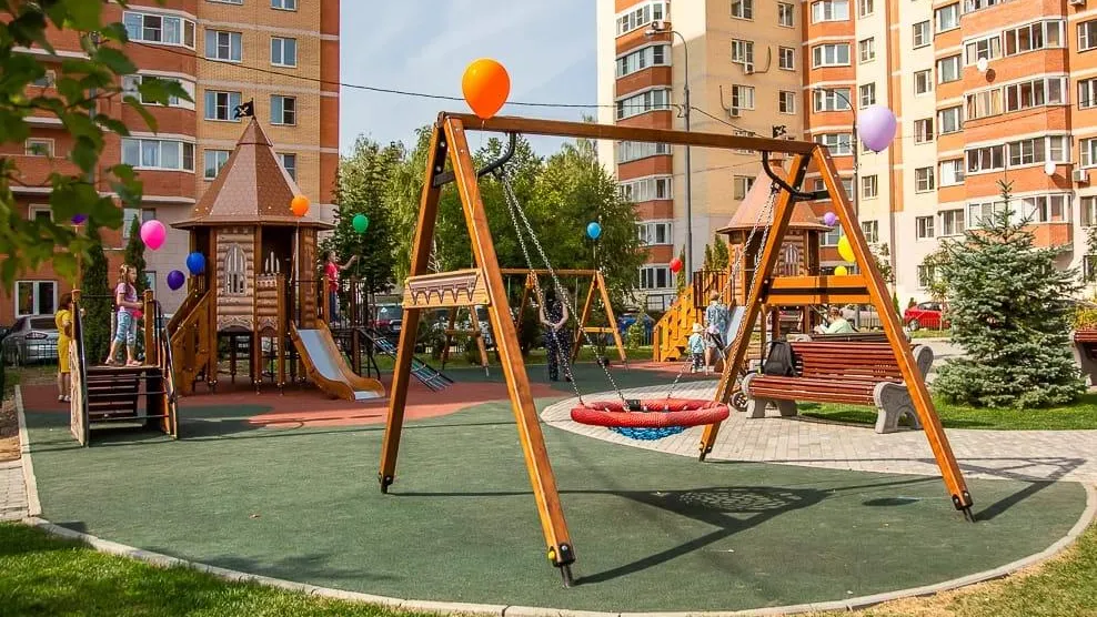 Почти 7 тыс дворов благоустроили в Подмосковье за 5 лет