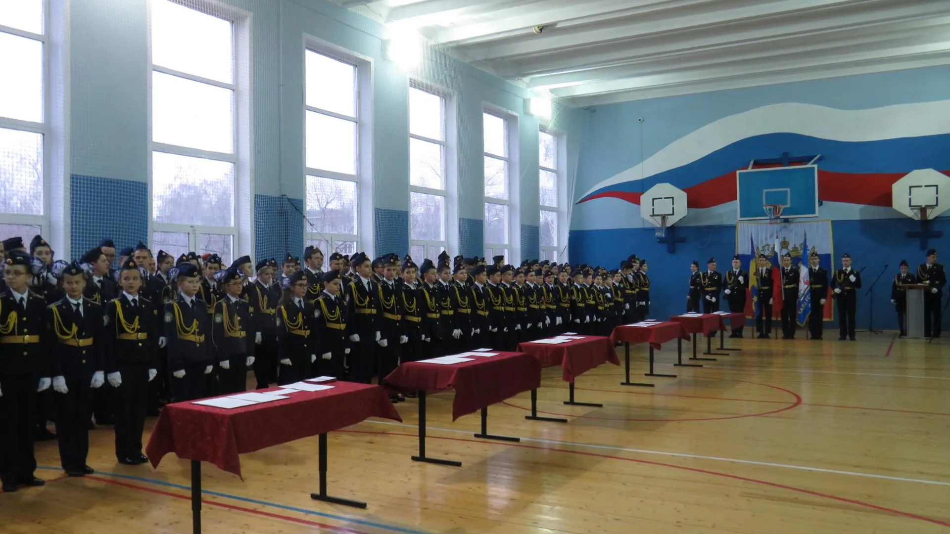 Более 30 школьников Люберец посвятили в кадеты