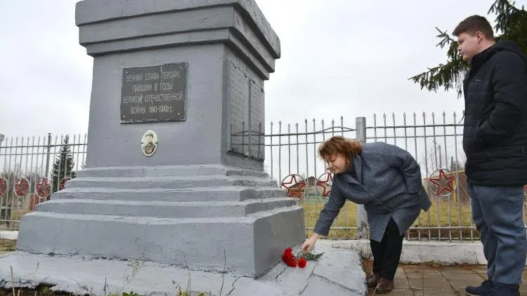 Родственники посетили могилу павшего в годы ВОВ под Тулой красногорца