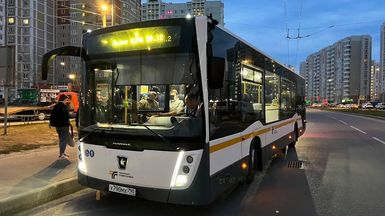 На подмосковные маршруты с начала года вышли 450 новых автобусов