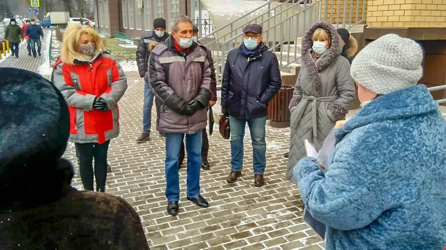 Общественники Мытищ проверили лифты в доме по улице 2‑я Институтская