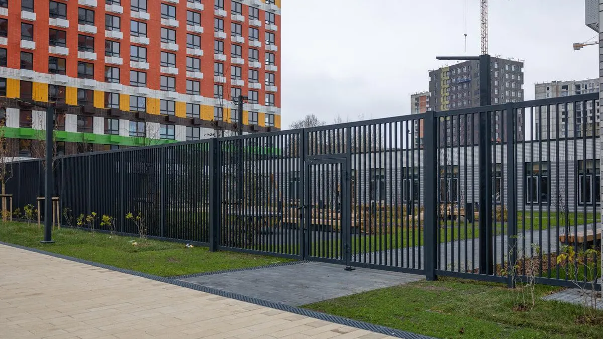 В ЖК «Жулебино Парк» в Люберцах на кадастр поставили дом с пристроенной поликлиникой