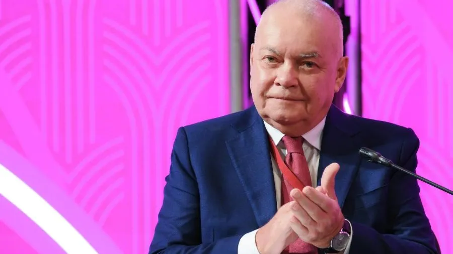 Киселев ответил на претензии Армении к выпуску «Вести недели»