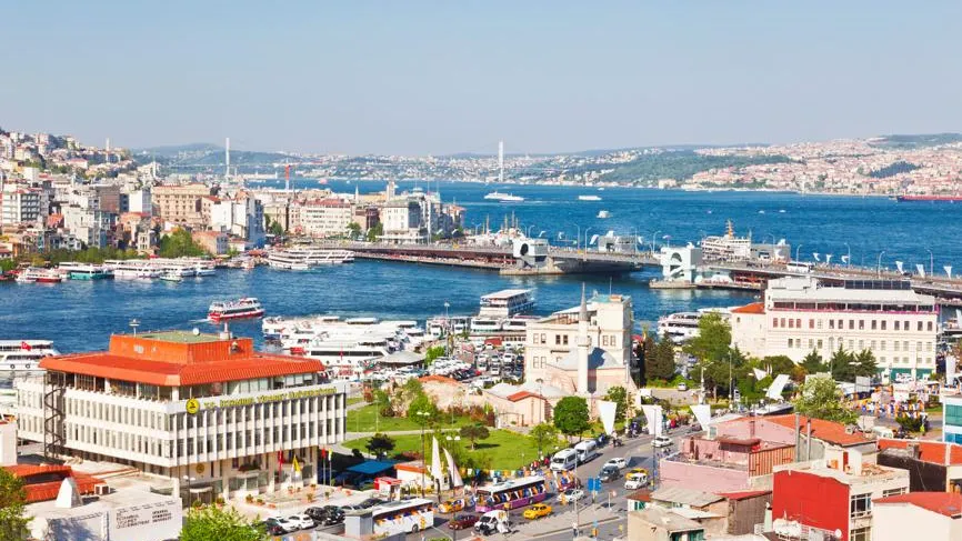 Hürriyet: пловец Свечников мог выбраться на берег и выбросить браслет с чипом